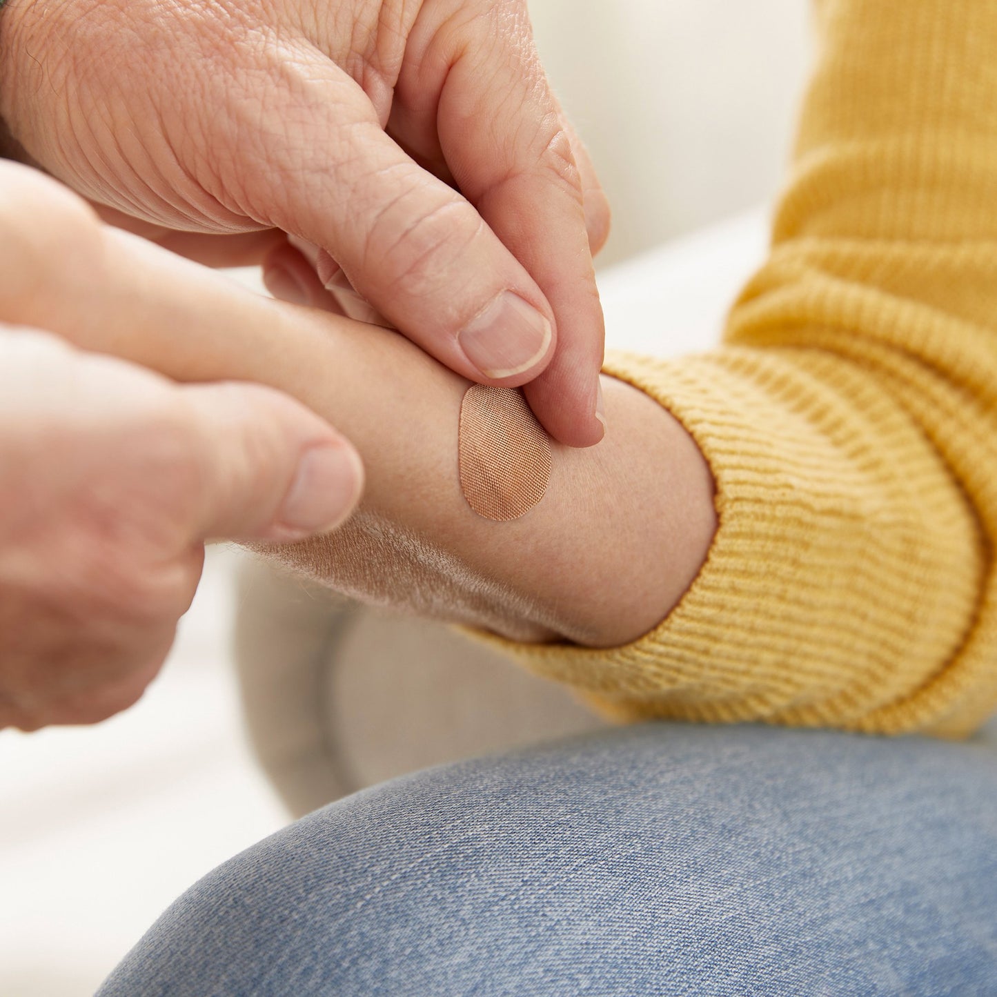 McKesson Round Tan Adhesive Spot Bandage, 1 Inch 16-4812