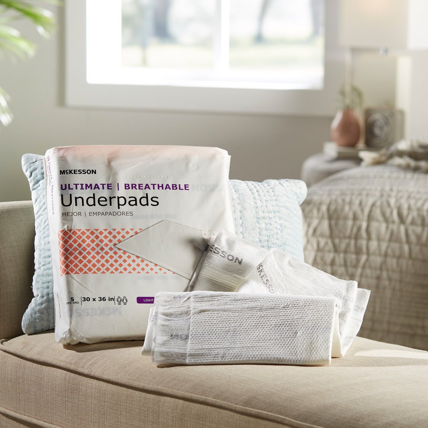McKesson Ultimate Breathable Underpads, Heavy Absorbency, 30 x 36 Inch, White UPMX3036