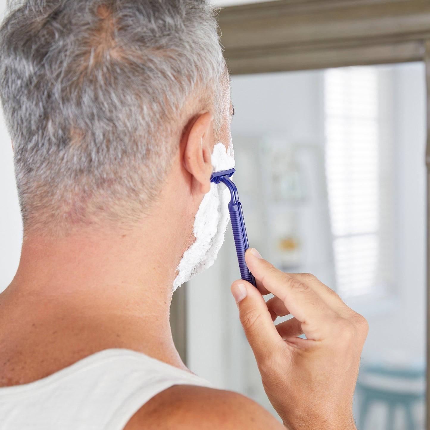 McKesson Twin-Blade Disposable Razor, Blue 16-RZ50