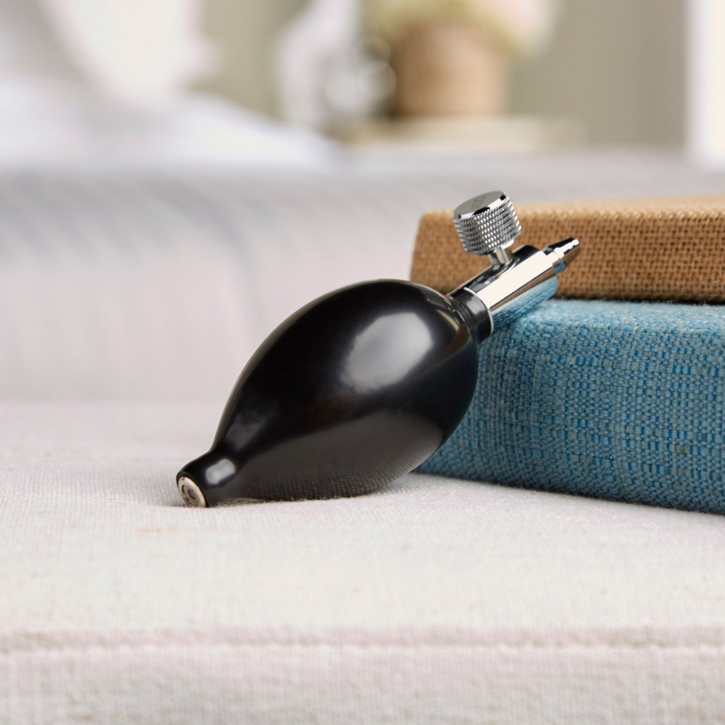 McKesson Lumeon™ Blood Pressure Unit Inflation Bulb & Valve 01-872NGM