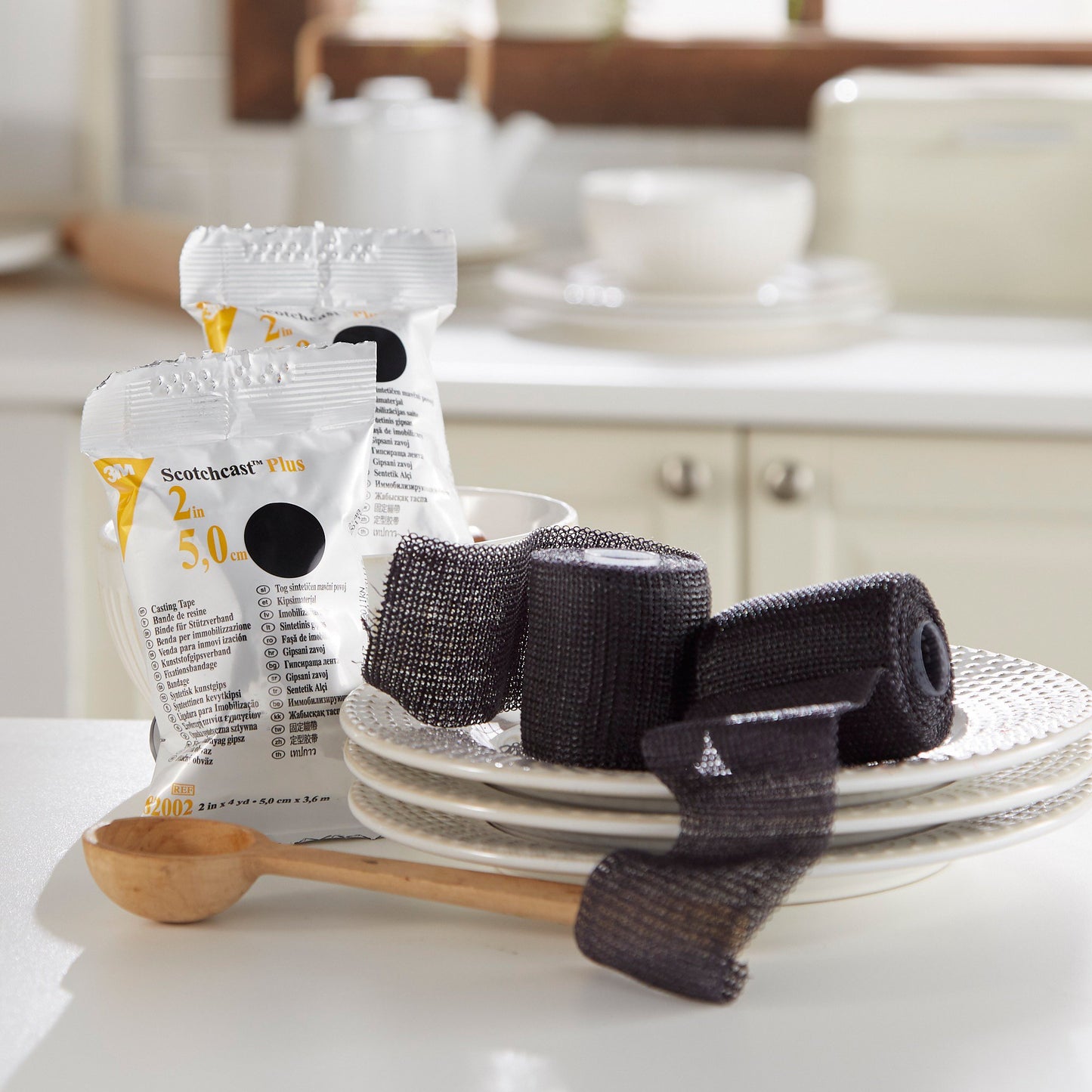 3M™ Scotchcast™ Plus Black Cast Tape, 2 Inch x 4 Yard 82002A