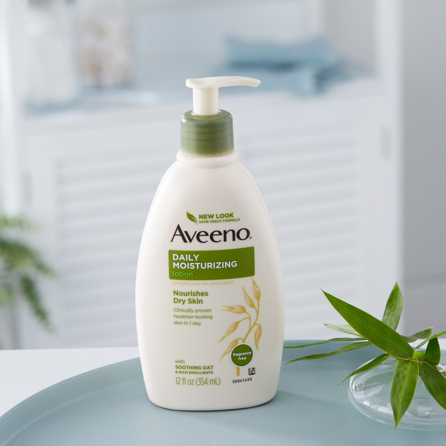 Aveeno® Daily Moisturizing Body Lotion, 12 oz. Bottle 100360000