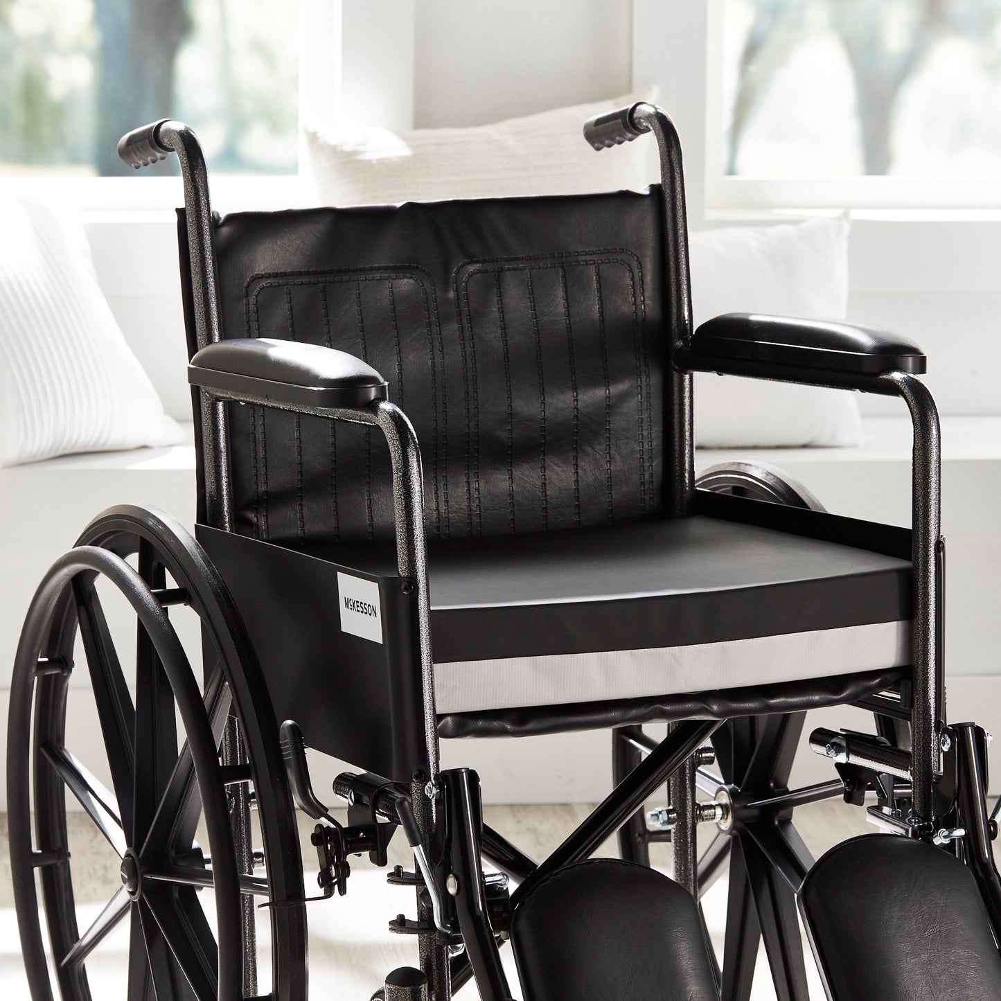 McKesson Foam Seat Cushion, 18 x 16 x 3 Inch 170-71002