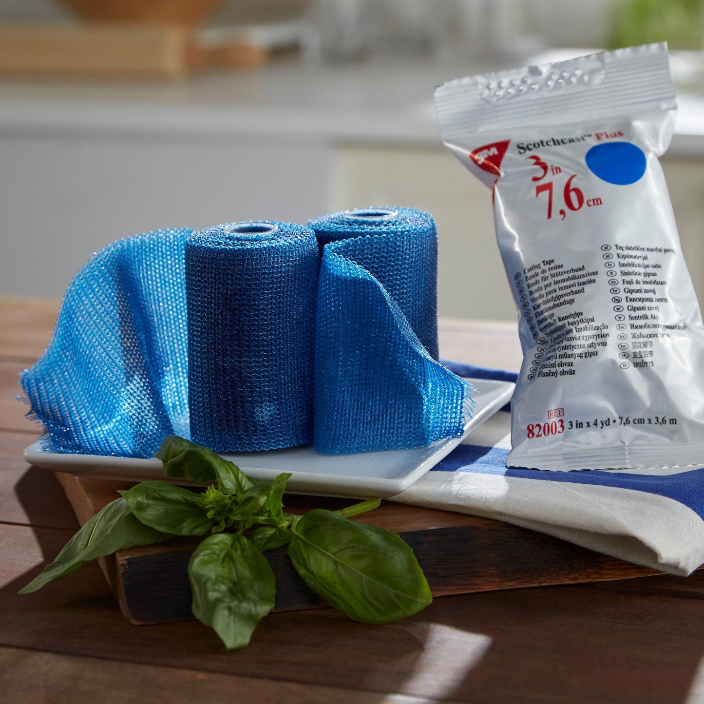 3M™ Scotchcast™ Plus Blue Cast Tape, 3 Inch x 4 Yard 82003B