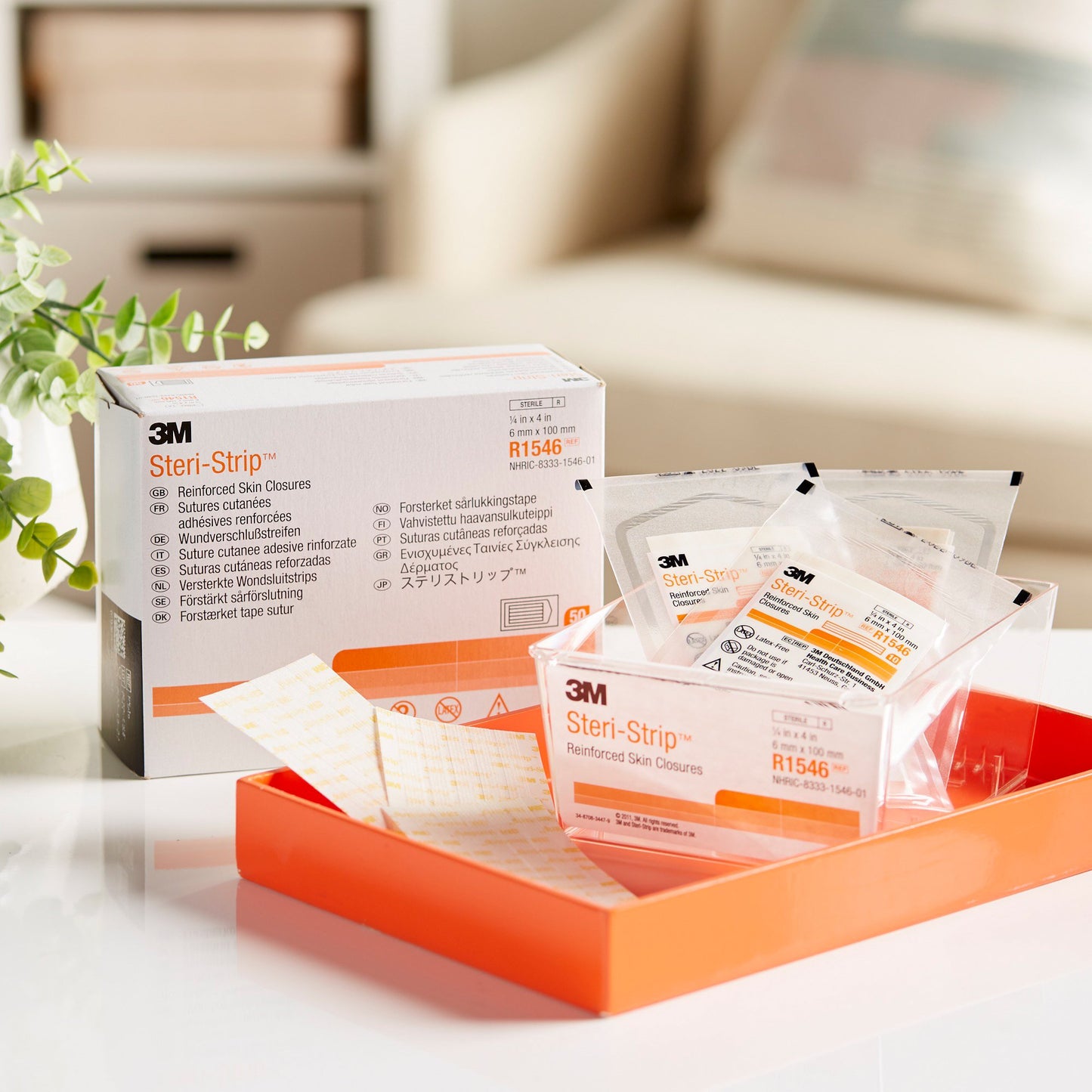 3M™ Steri-Strip™ Skin Closure Strip, 1/4 X 4 Inch R1546