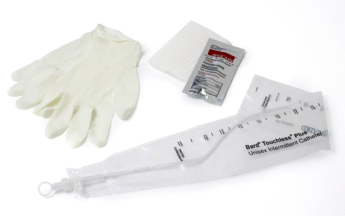 Intermittent Catheter Tray Touchless® Plus Closed System / Coude Tip 14 Fr. Without Balloon Vinyl - 4A7114