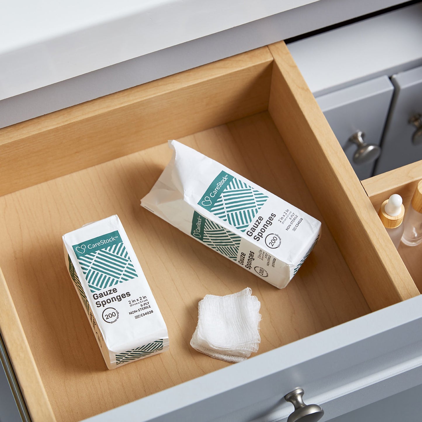 CareStock™ Gauze Sponge, 2 x 2 in. 8-Ply, Medical-Grade Cotton Wound Dressing CS4028