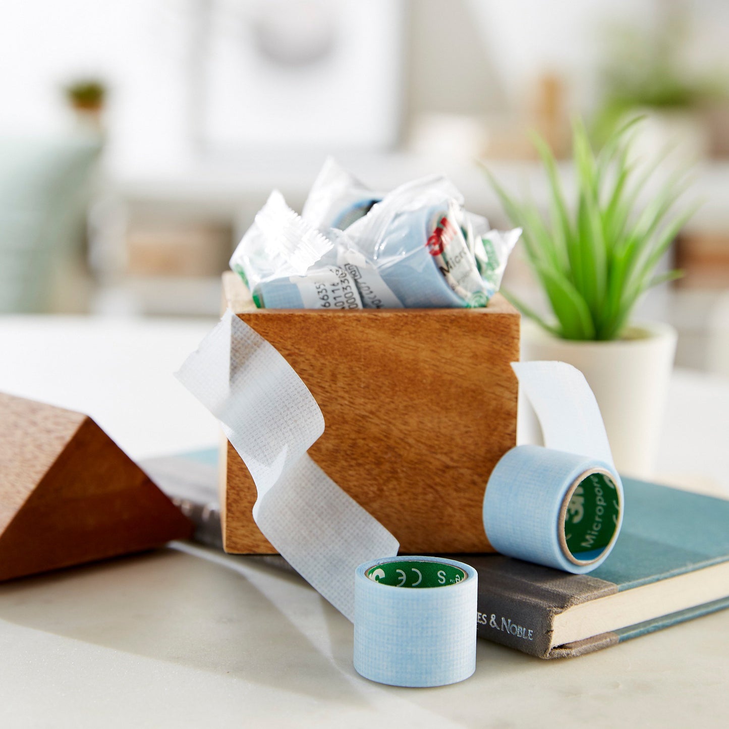 3M™ Micropore™ S Silicone Medical Tape, 1 Inch x 1-1/2 Yard, Blue 2770S-1