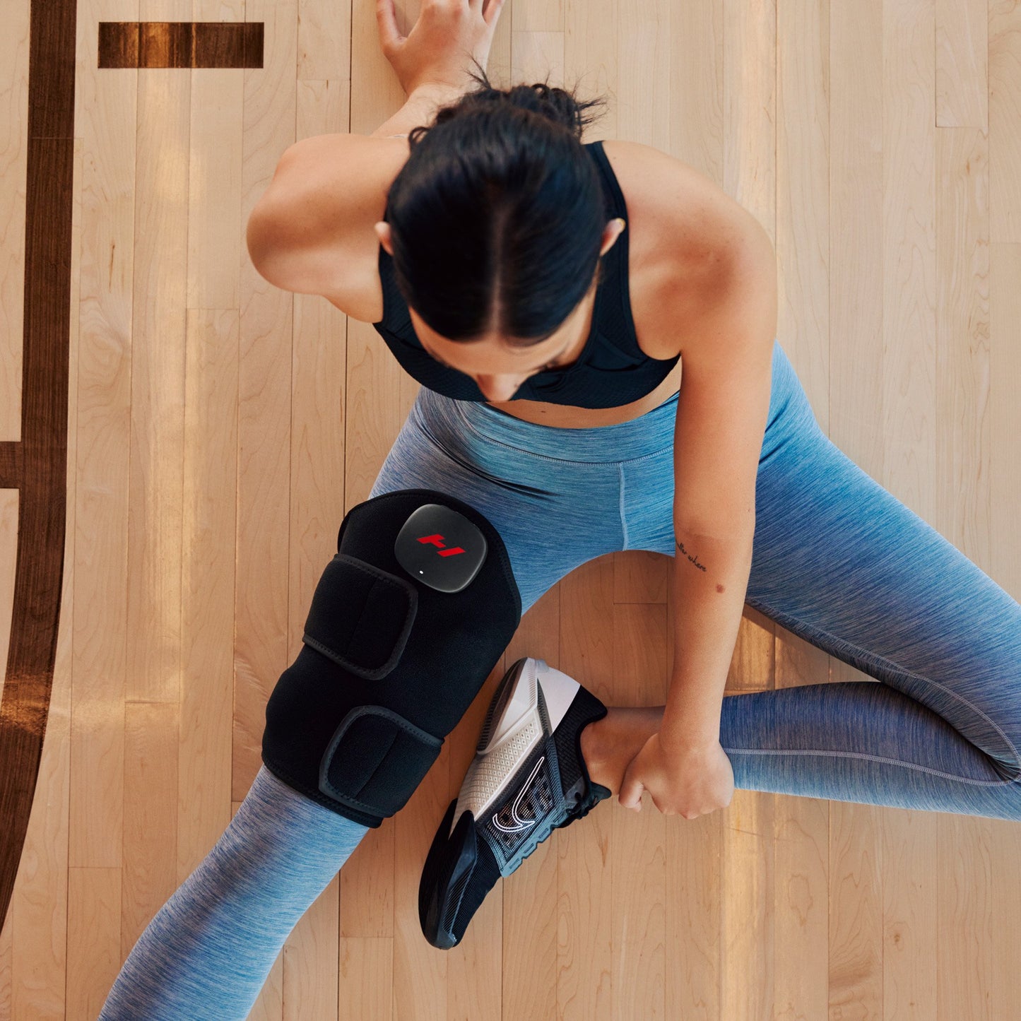 Hyperice Venom 2 Heat and Massage Therapy Wrap 22100 001-00