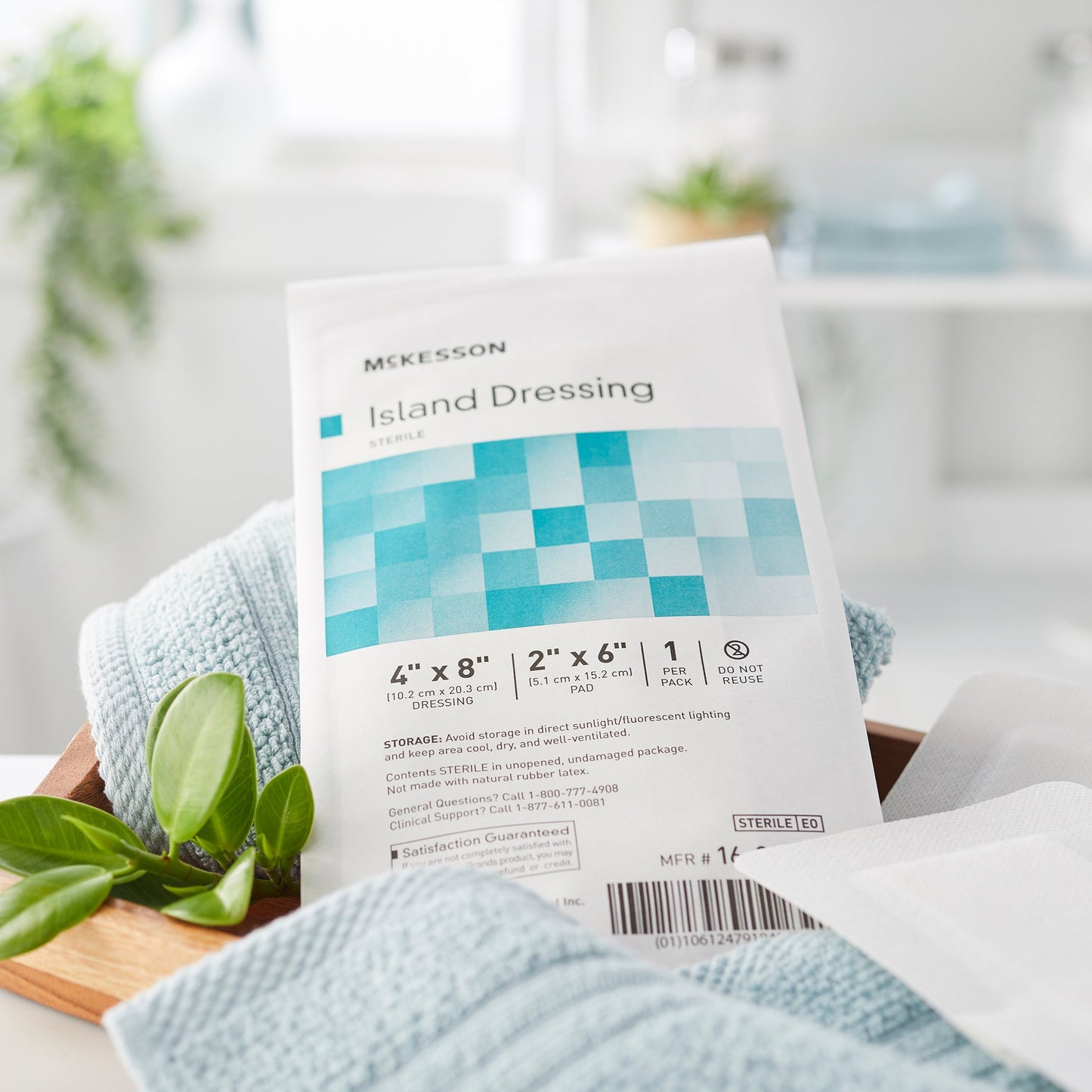 McKesson White Adhesive Dressing, 4 x 8 Inch 16-89048