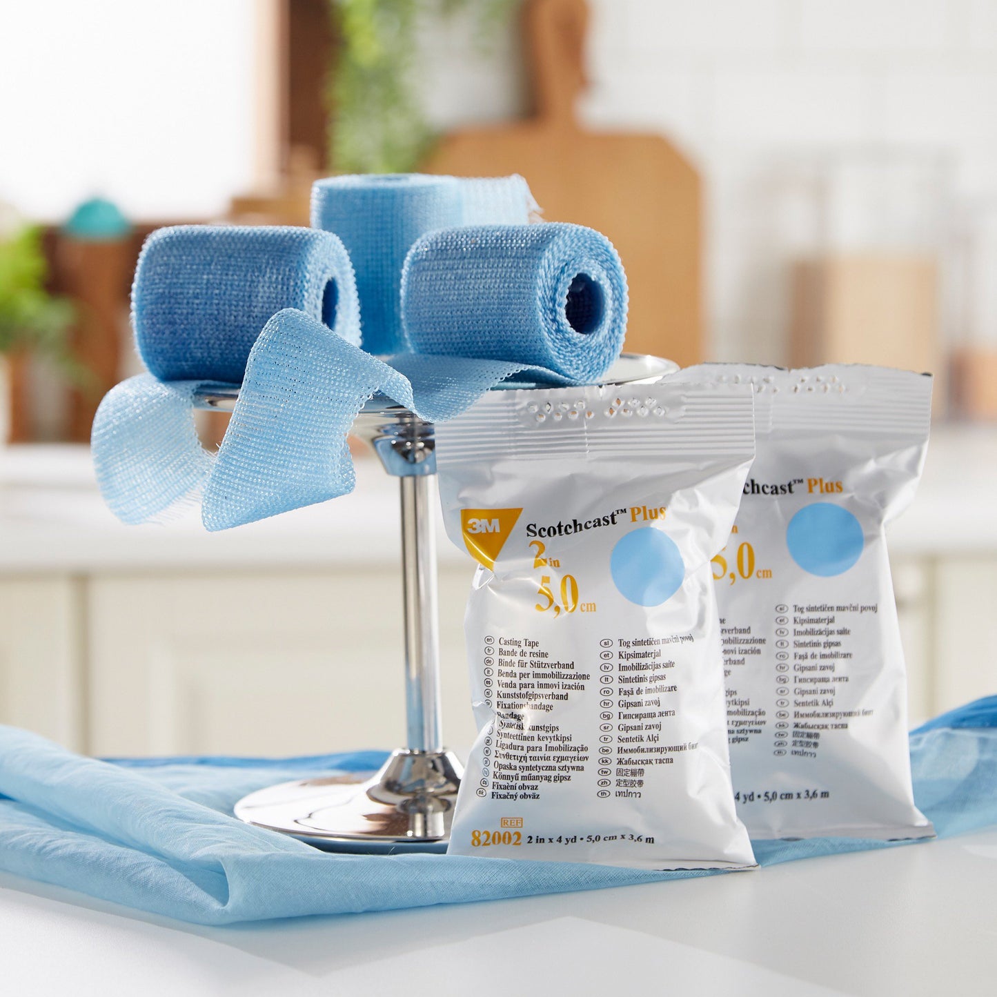 3M™ Scotchcast™ Plus Light Blue Cast Tape, 2 Inch x 4 Yard 82002L