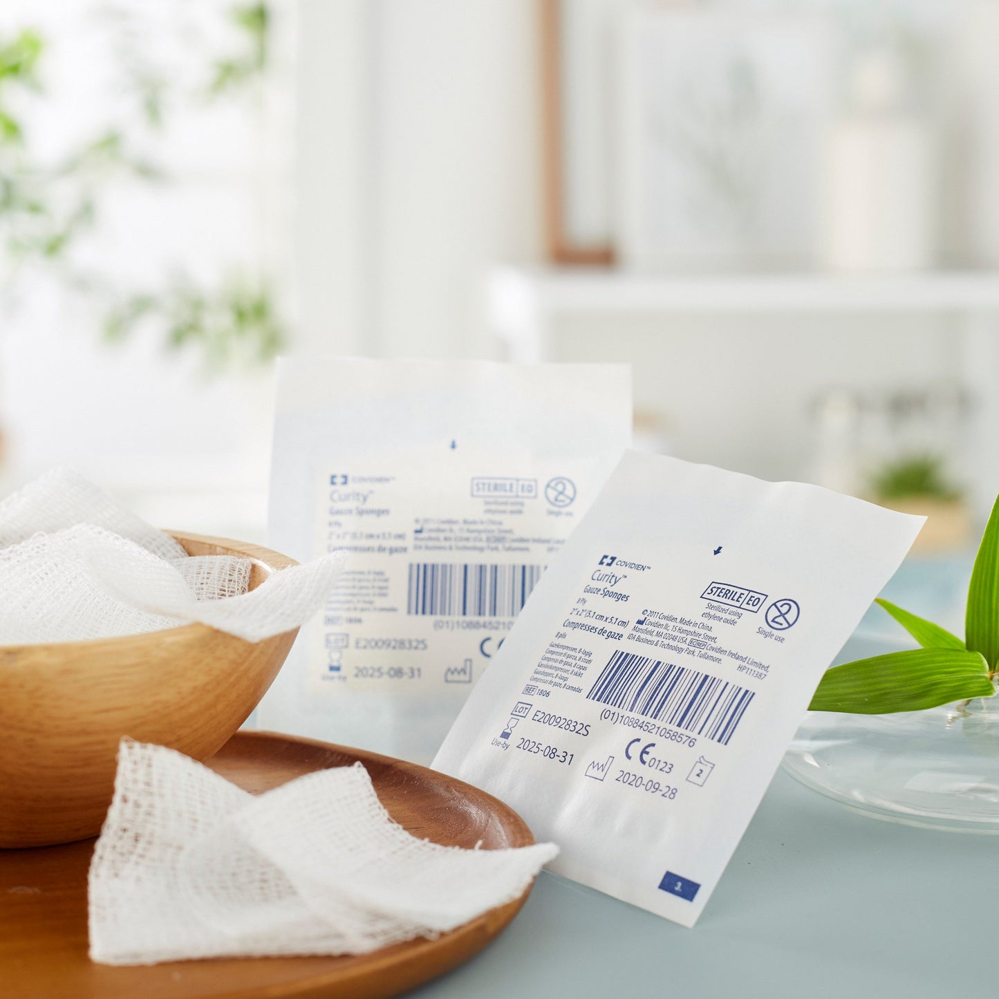 Curity™ Sterile USP Type VII Gauze Sponge, 2 x 2 Inch, 8-Ply 1806