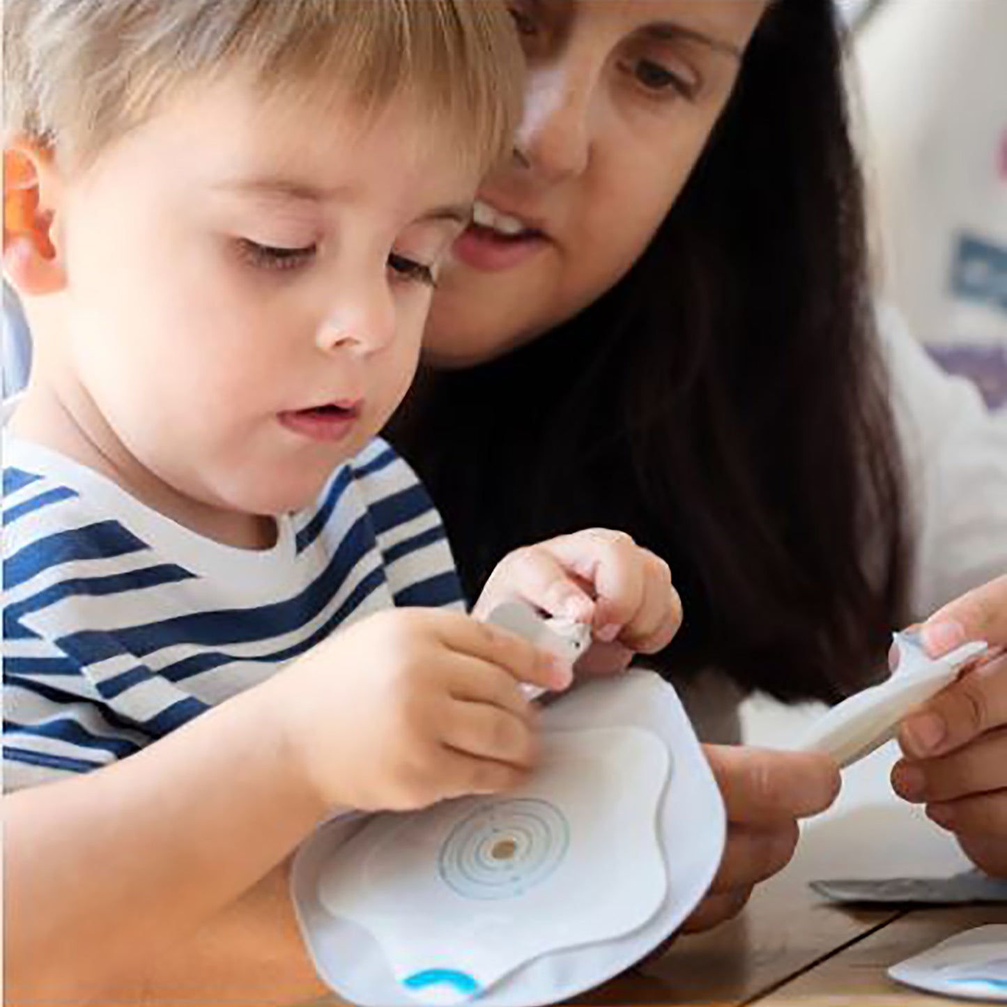 SenSura® Mio Kids Flex 2-Piece Ostomy Barrier, Trim to fit up to 27 mm Stomas 18735