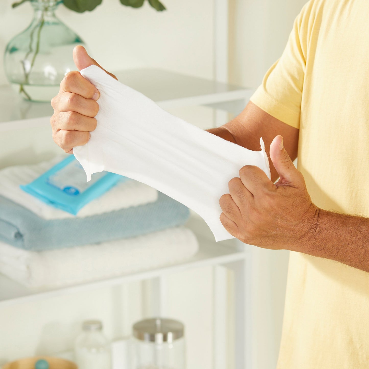 McKesson Scented Rinse-Free Bath Wipe, Soft Pack 16-7900