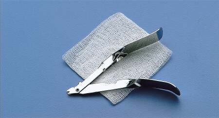 Busse Hospital Disposables Busse Skin Staple Remover Kit 716, 1 Each