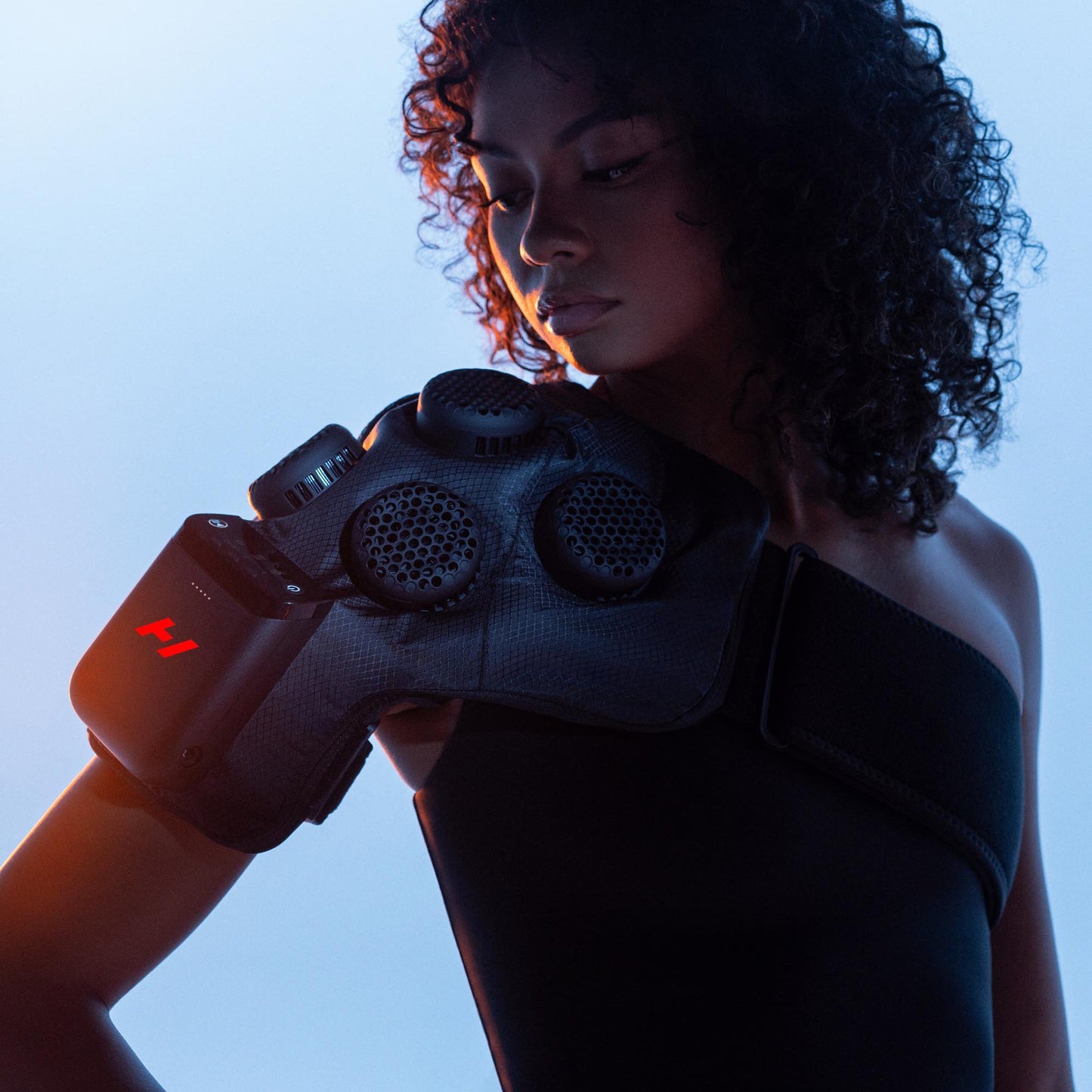 Hot / Cold Therapy Wrap Hyperice X 2 Shoulder One Size Fits Most Reusable 27200 001-00