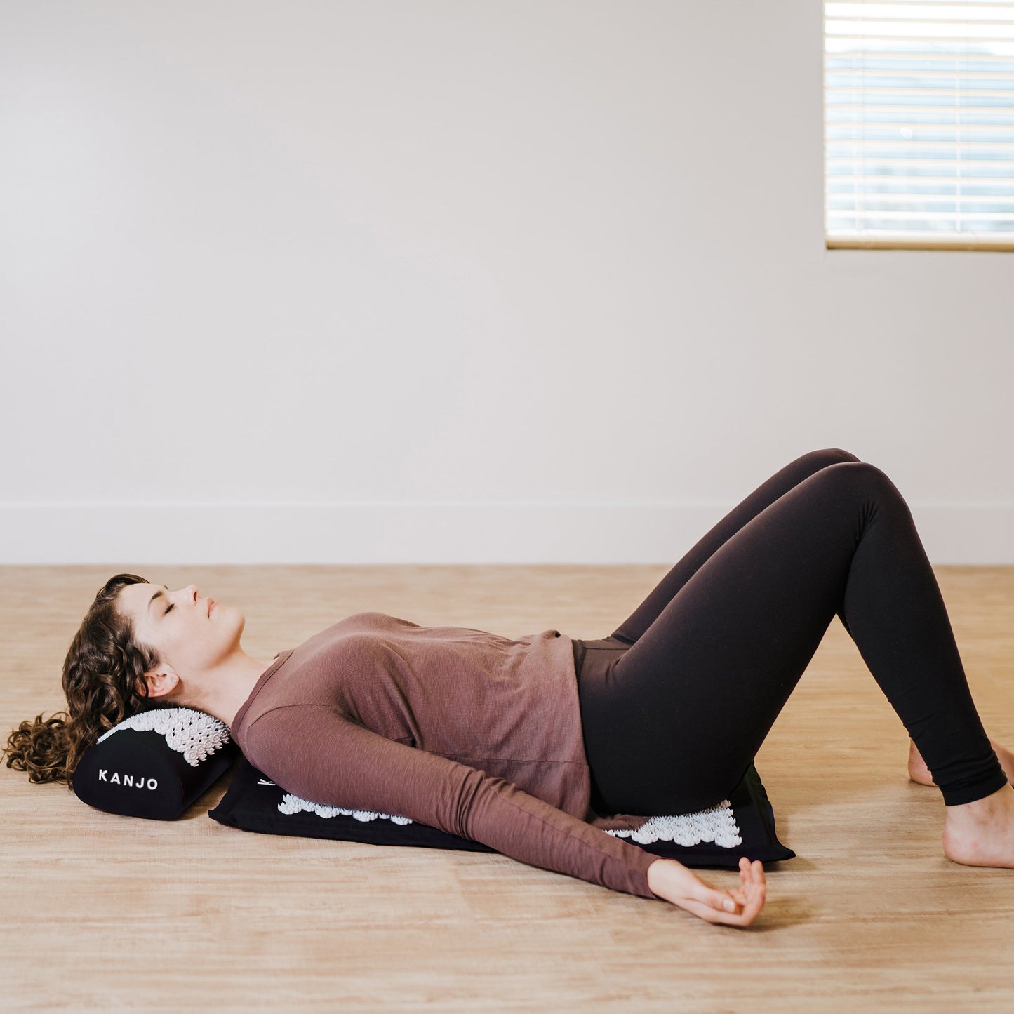 Kanjo Memory Foam Acupressure Mat Set, Black KANONYM