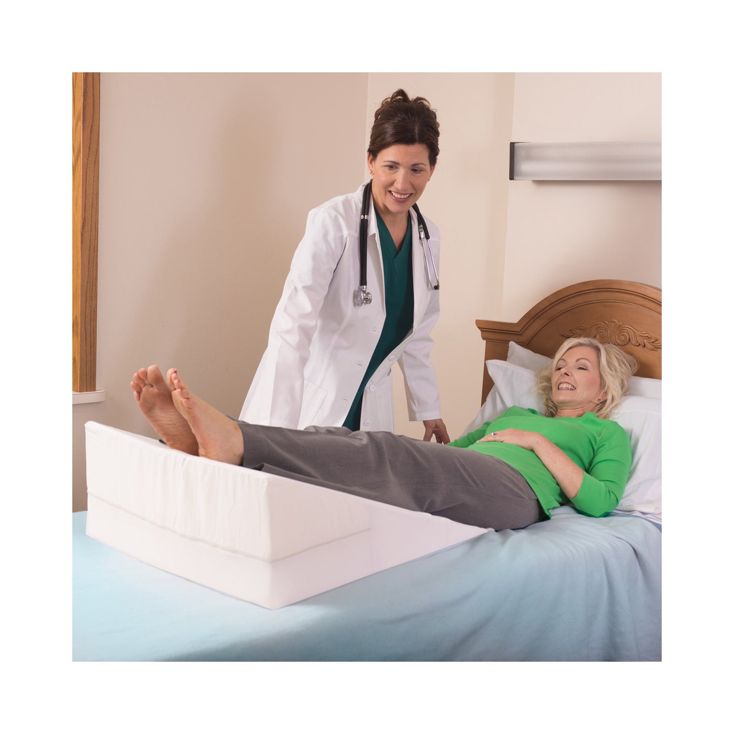 DMI® Foam Bed Wedge, White, 24 X 24 X 10 Inch 802-8027-1900