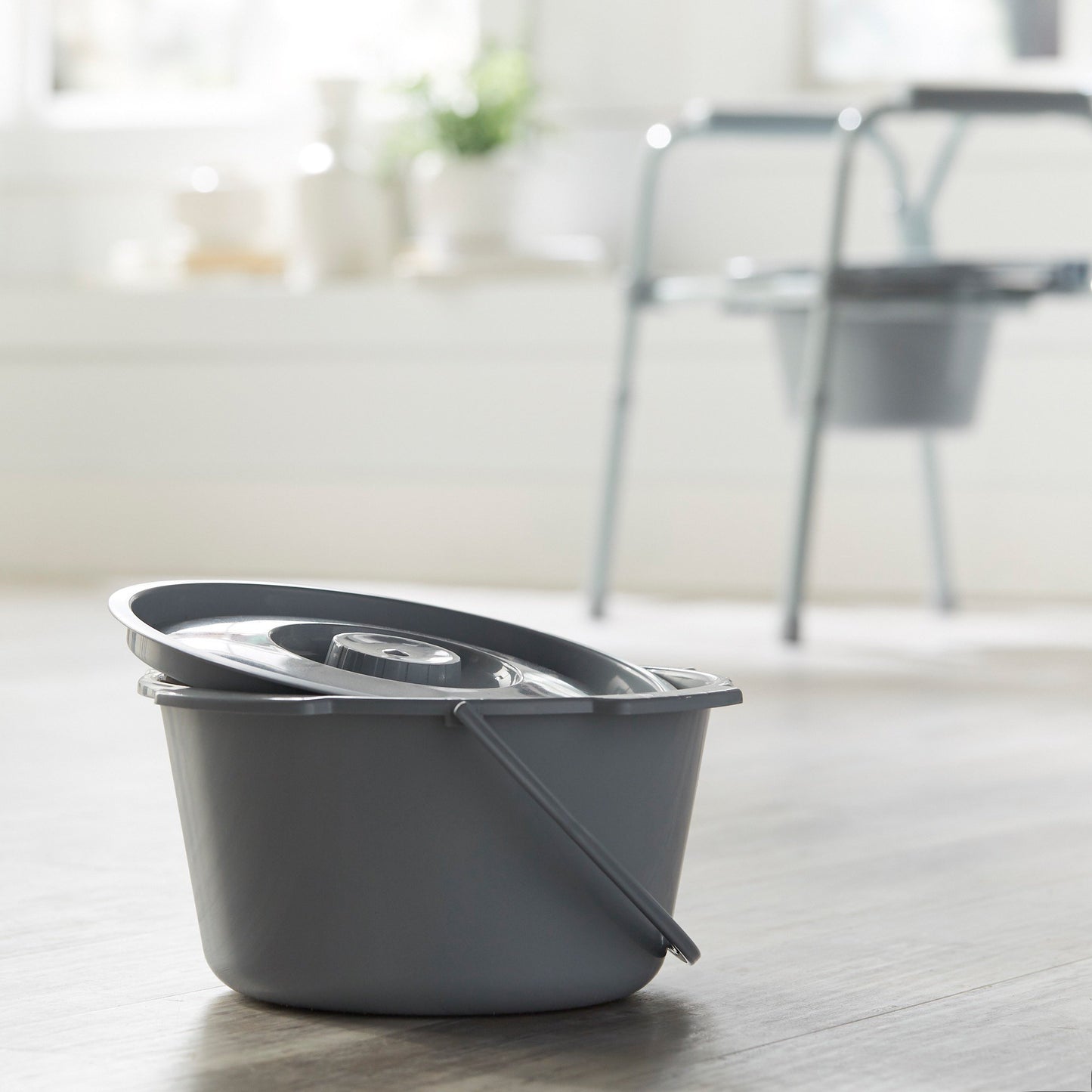 McKesson Commode Bucket With Metal Handle And Cover, 7-1/2 Quart, Gray 146-11106