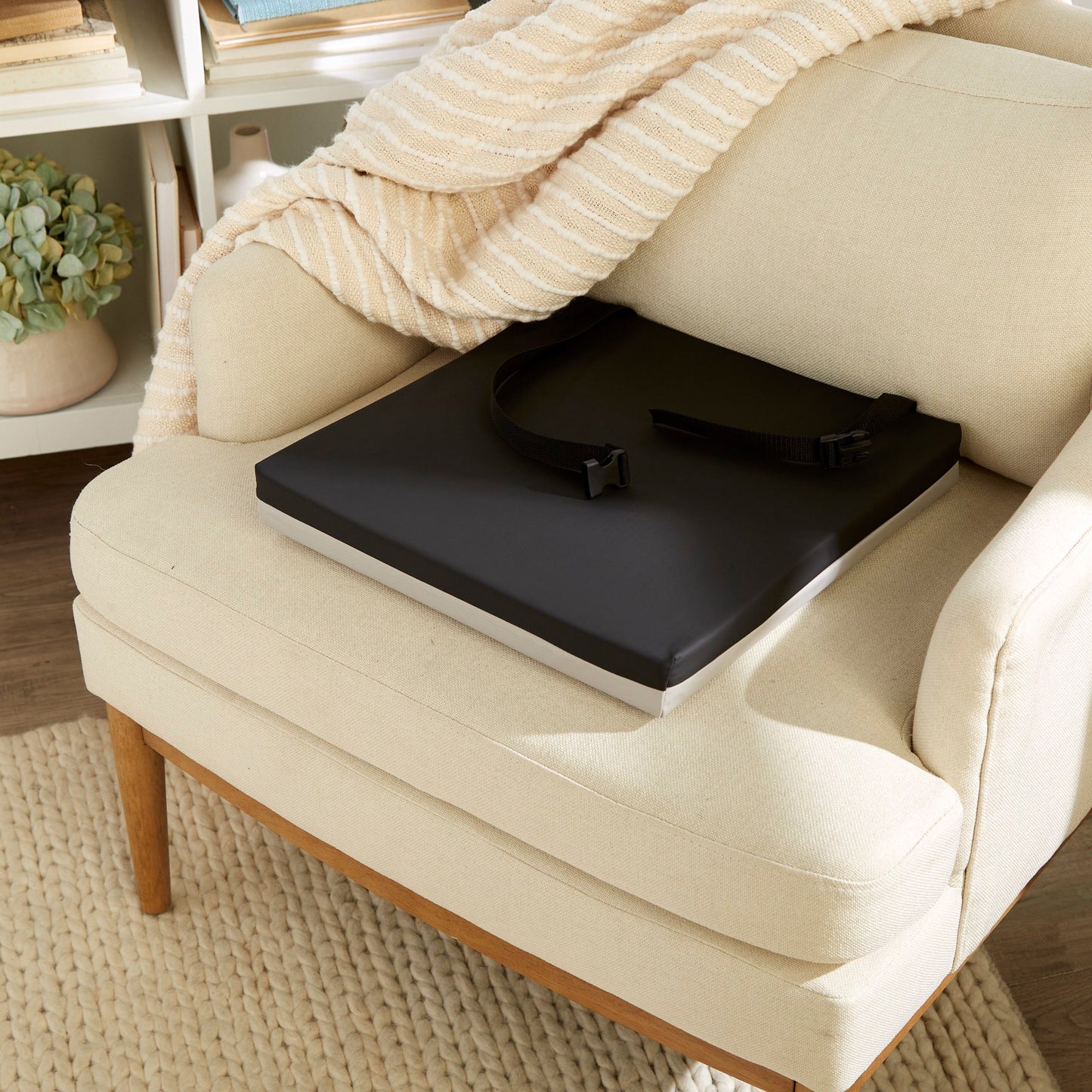 McKesson Gel Protekt Seat Cushion, 16 x 16 x 2 Inch 170-73001