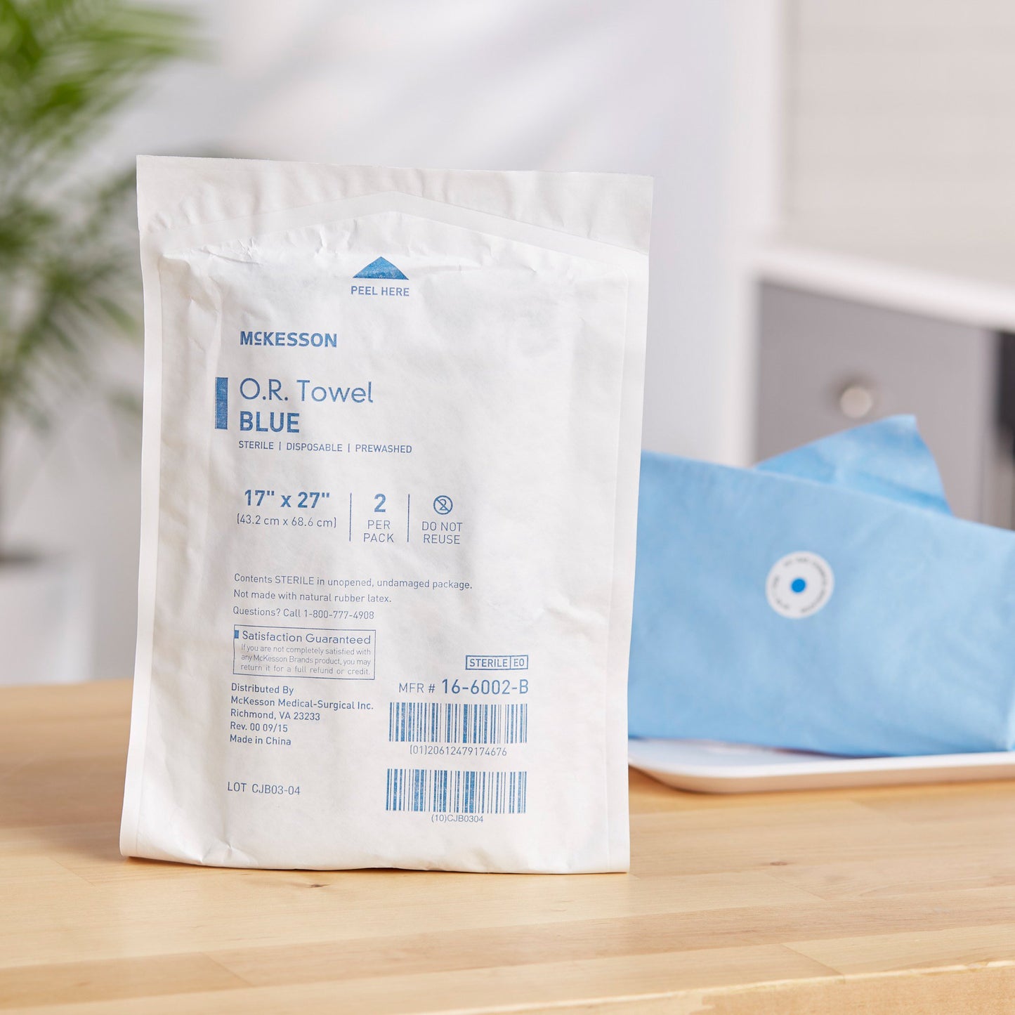 McKesson Sterile Blue O.R. Towel, 17 x 27 Inch 16-6002-B