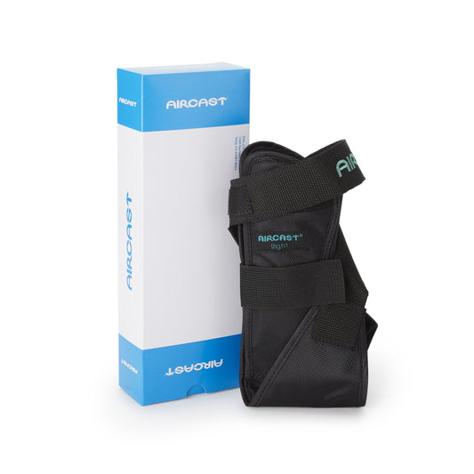 Aircast® Airsport™ Right Ankle Support, Medium 02MMR